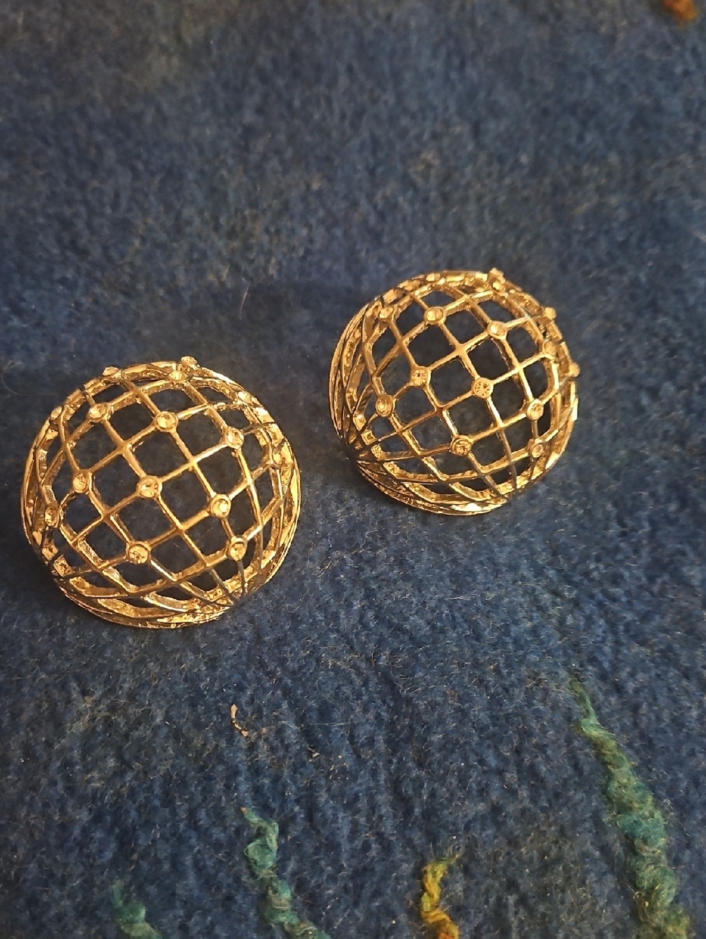 4 For $15 Silver Lattice Dome Button Earrings  Post Back.